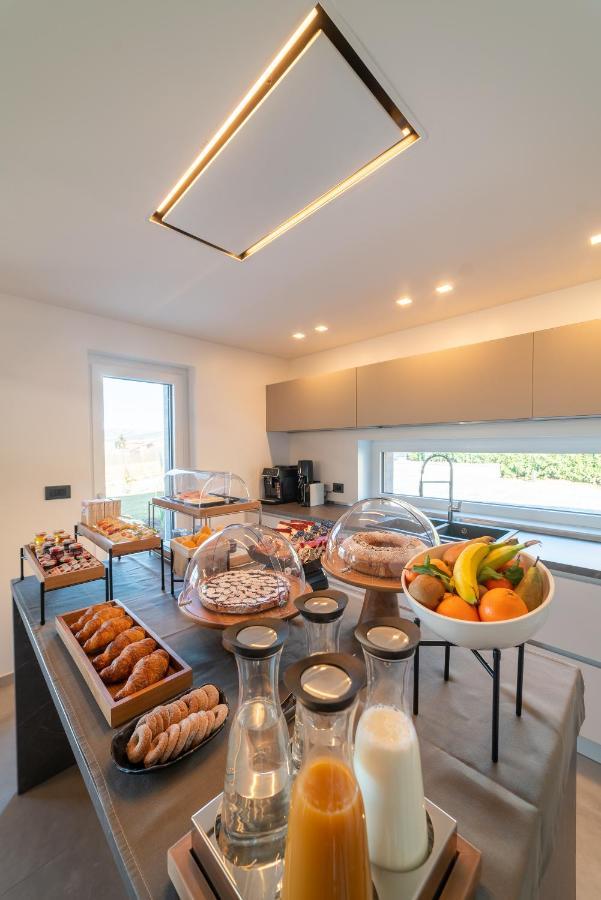 San Demetrio ne' Vestini Villa Porrelli Rooms & Spa Suite מראה חיצוני תמונה